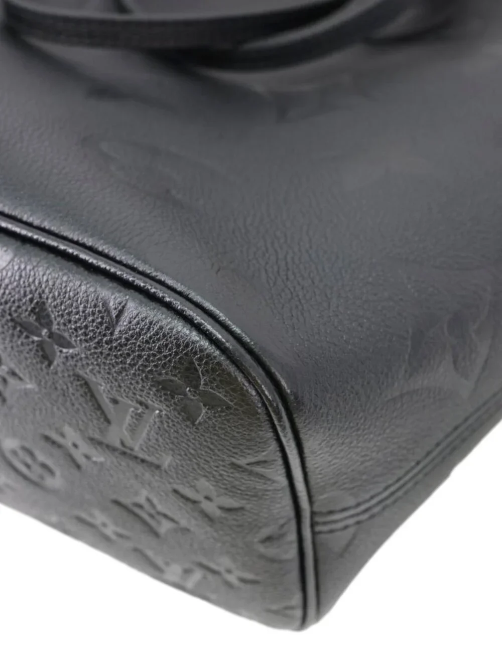 Louis Vuitton Neverfull MM Monogram Empreinte Tote Bag Black